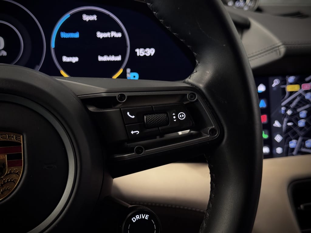Porsche Taycan Cross Turismo — foto 43