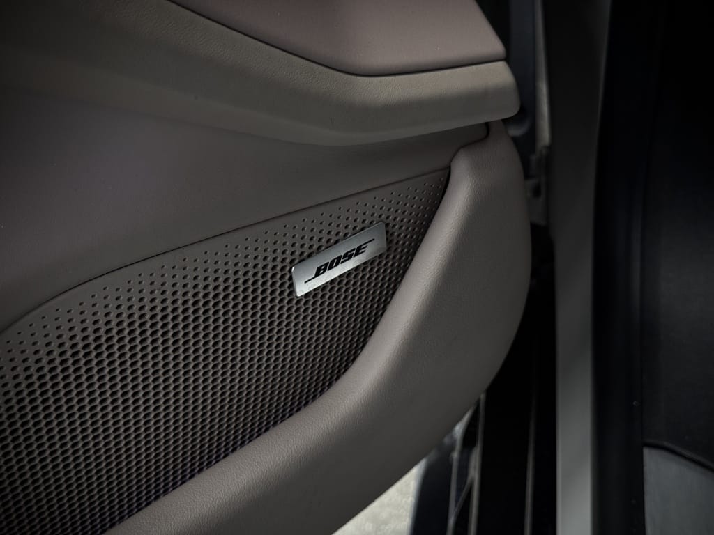 Porsche Taycan Cross Turismo — foto 51