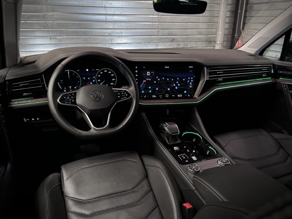 Volkswagen Touareg — foto 5