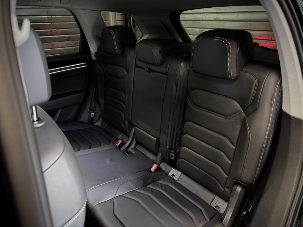 Volkswagen Touareg — foto 8