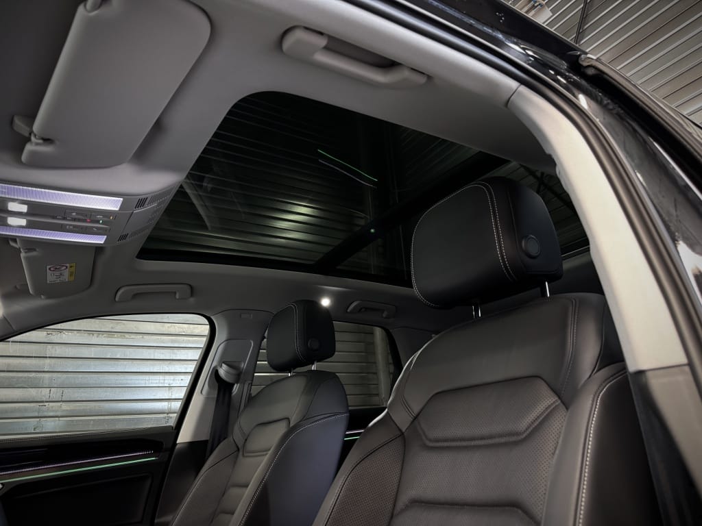 Volkswagen Touareg — foto 9