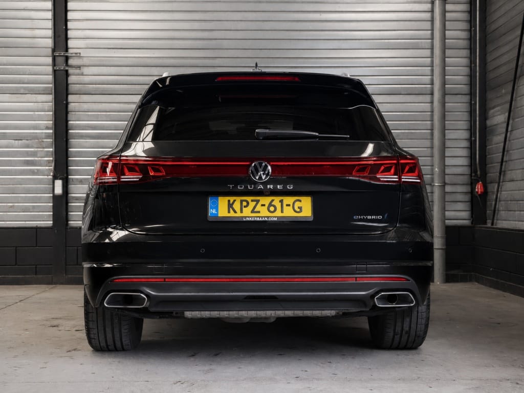 Volkswagen Touareg — foto 15