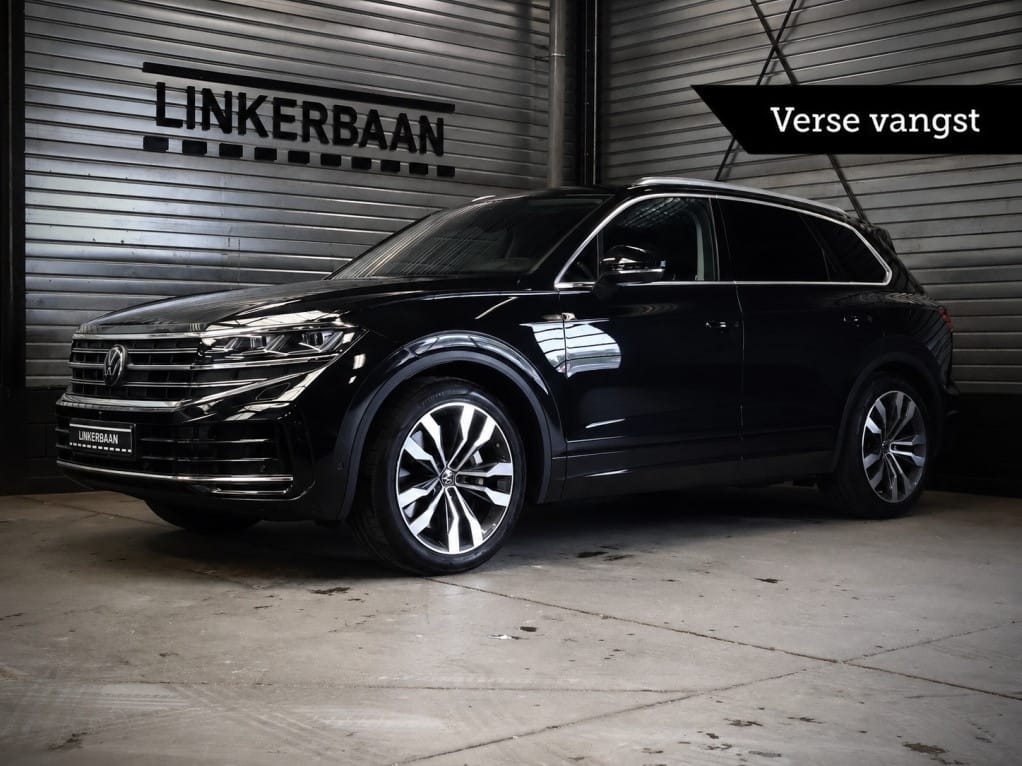 Volkswagen Touareg — foto 1