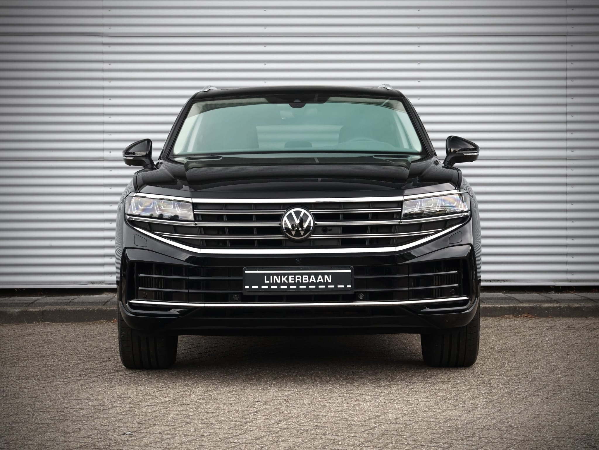 Volkswagen Touareg — foto 13