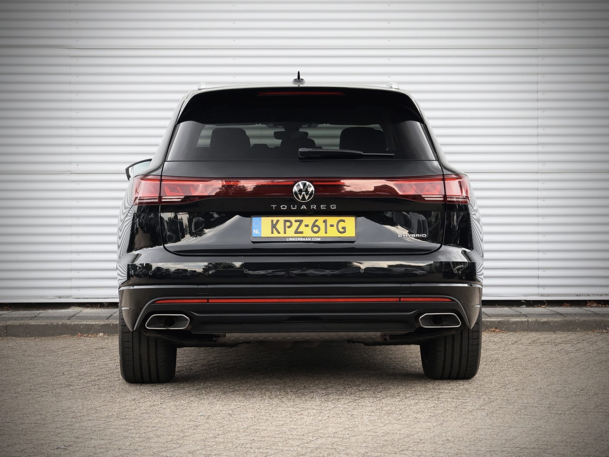 Volkswagen Touareg — foto 14