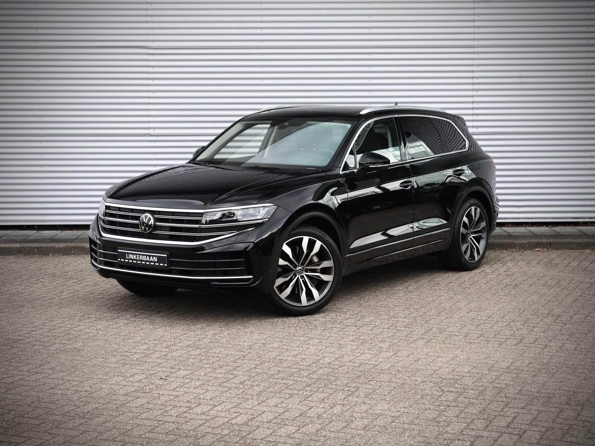 Volkswagen Touareg — foto 56