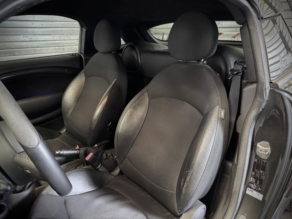 MINI Coupé — foto 5