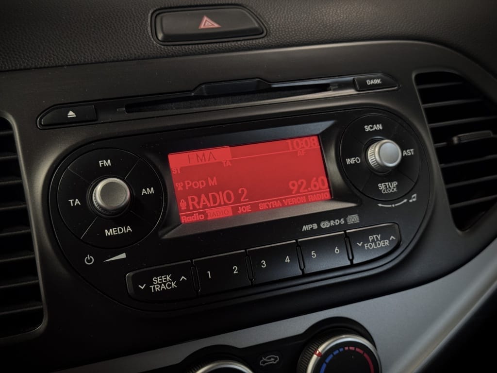 Kia Picanto — foto 20