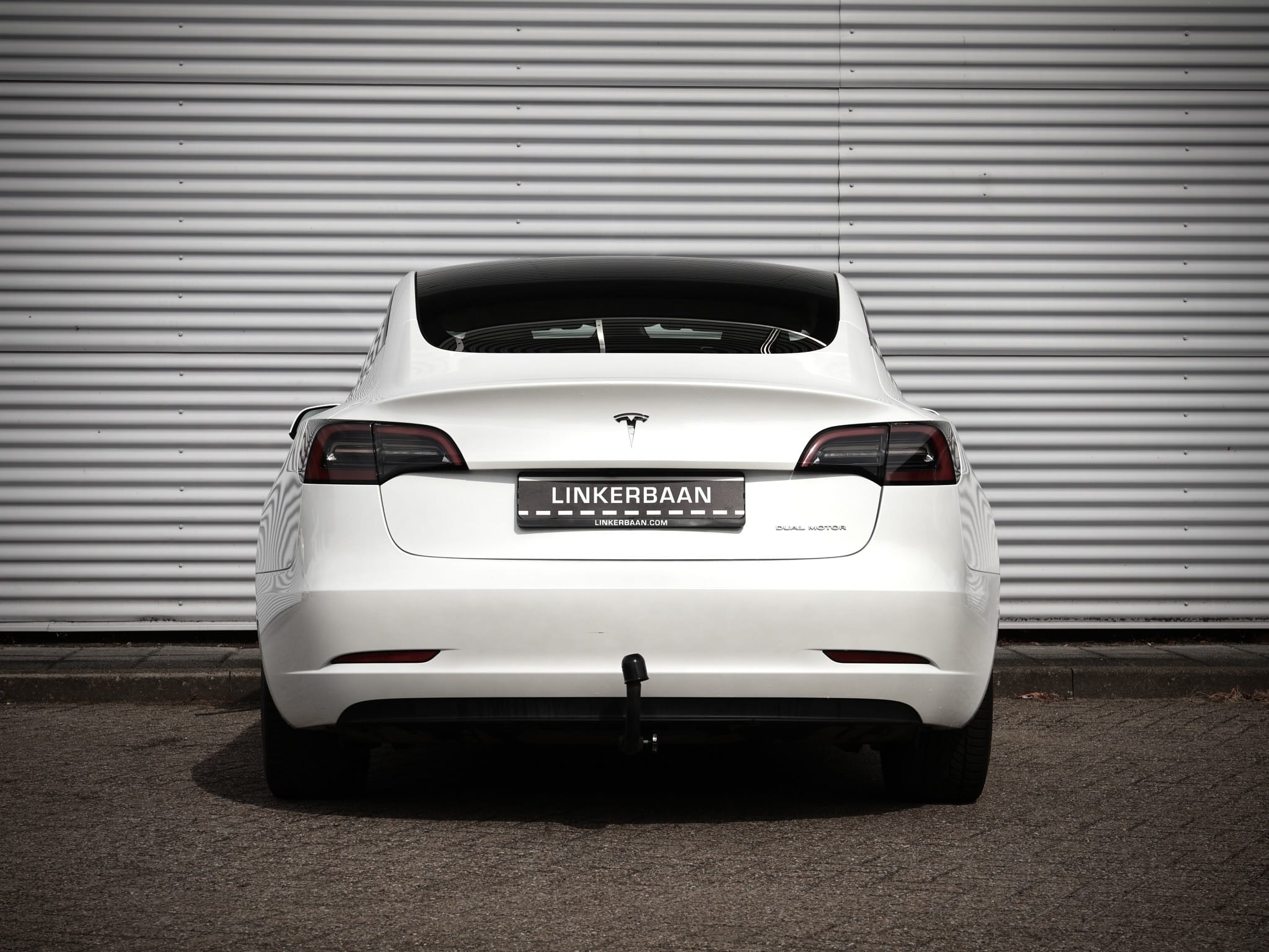 Tesla Model 3 — foto 12