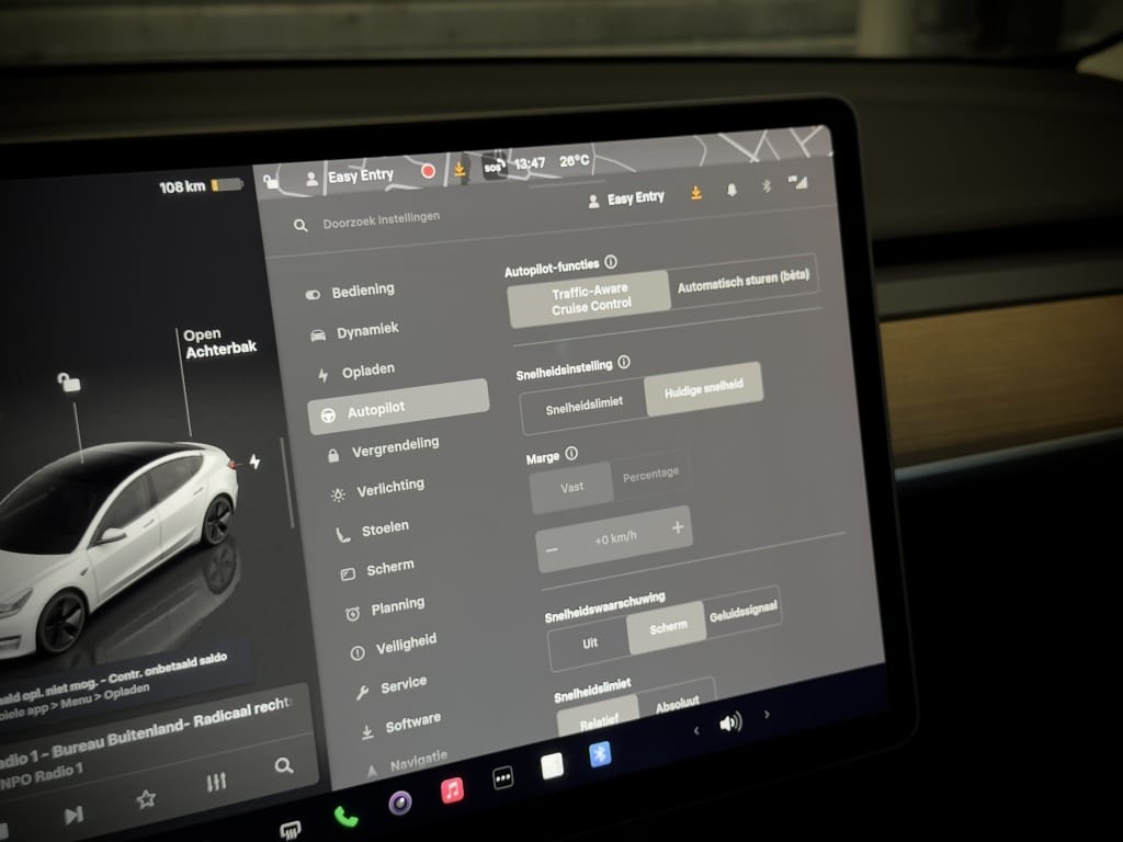 Tesla Model 3 — foto 20