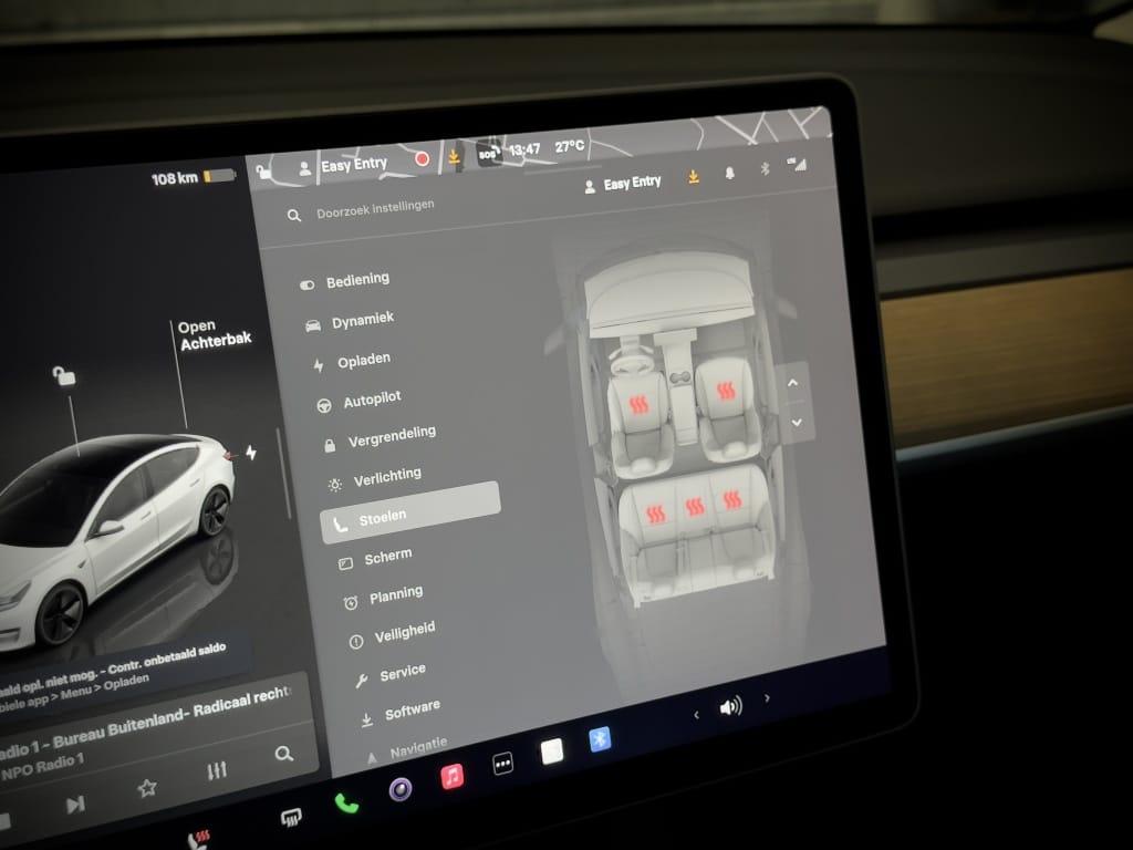 Tesla Model 3 — foto 24