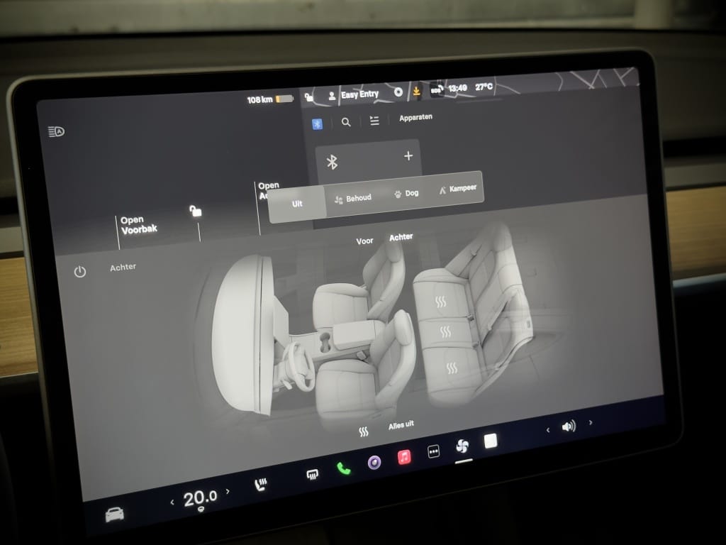 Tesla Model 3 — foto 26