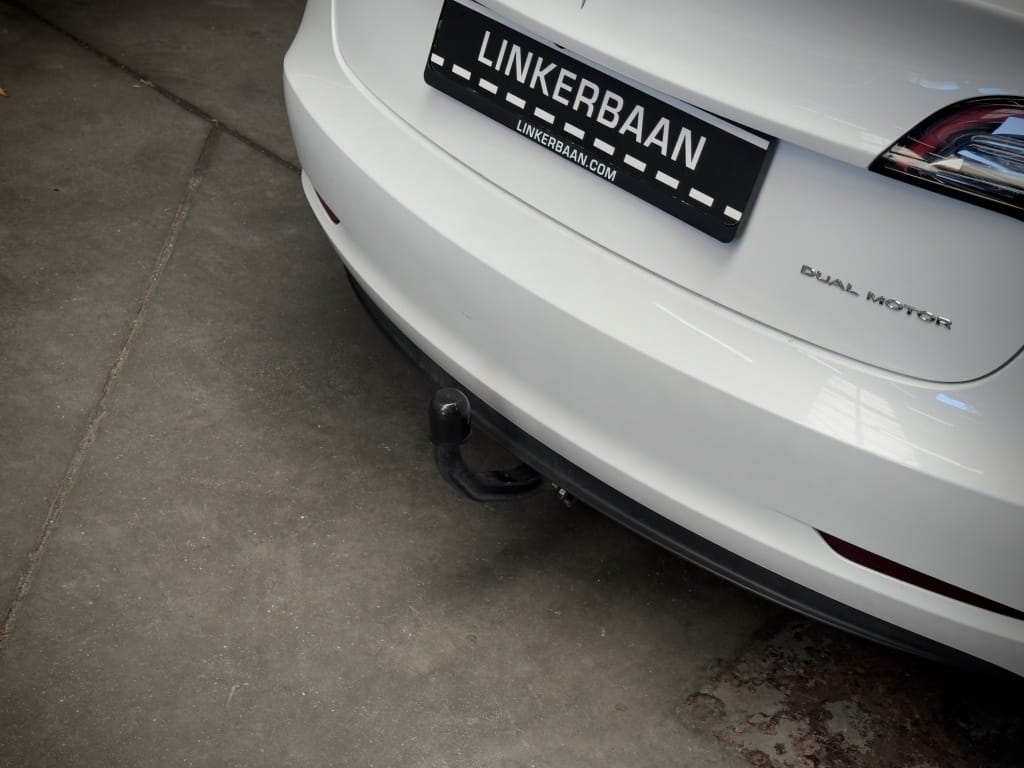 Tesla Model 3 — foto 29