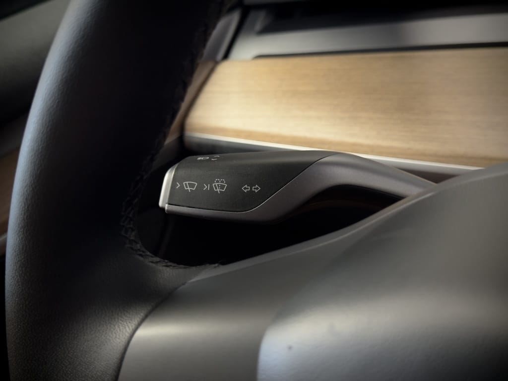 Tesla Model 3 — foto 33