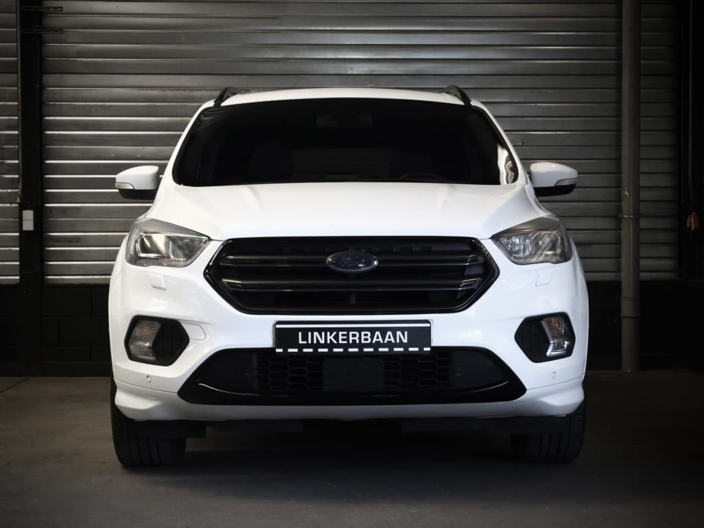 Ford Kuga — foto 11