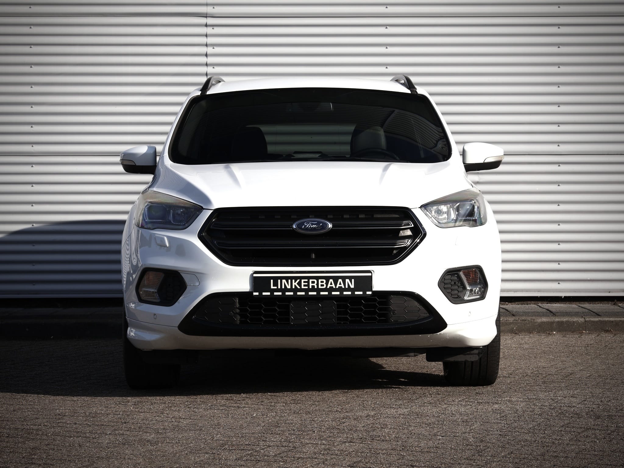 Ford Kuga — foto 9