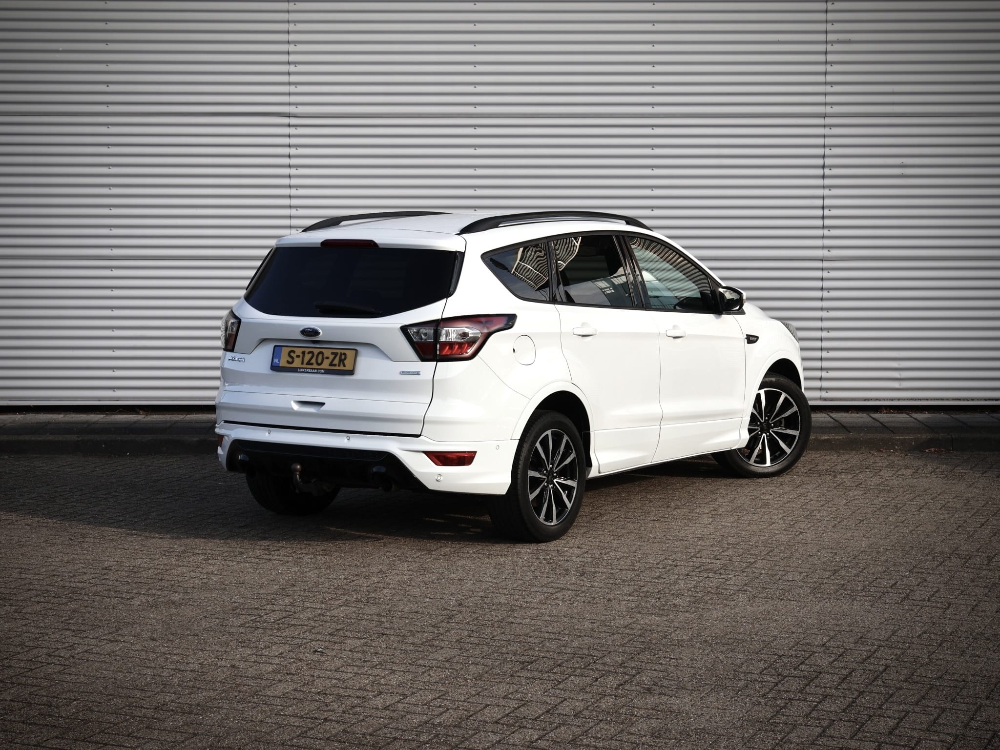 Ford Kuga — foto 51