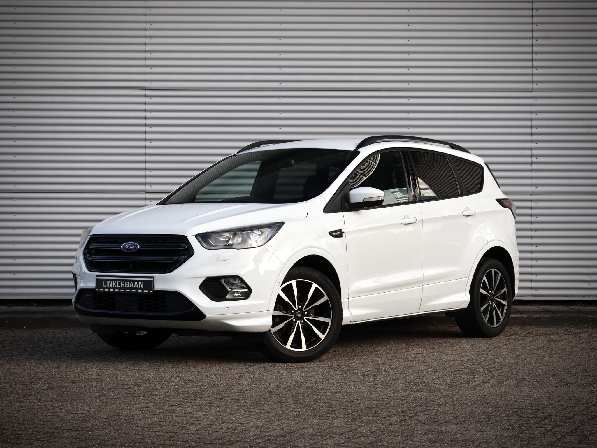 Ford Kuga — foto 3