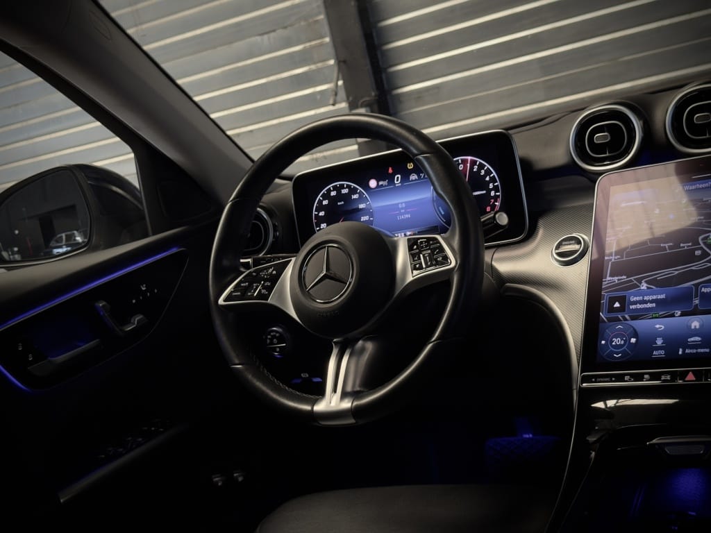 Mercedes-Benz C-Klasse — foto 42