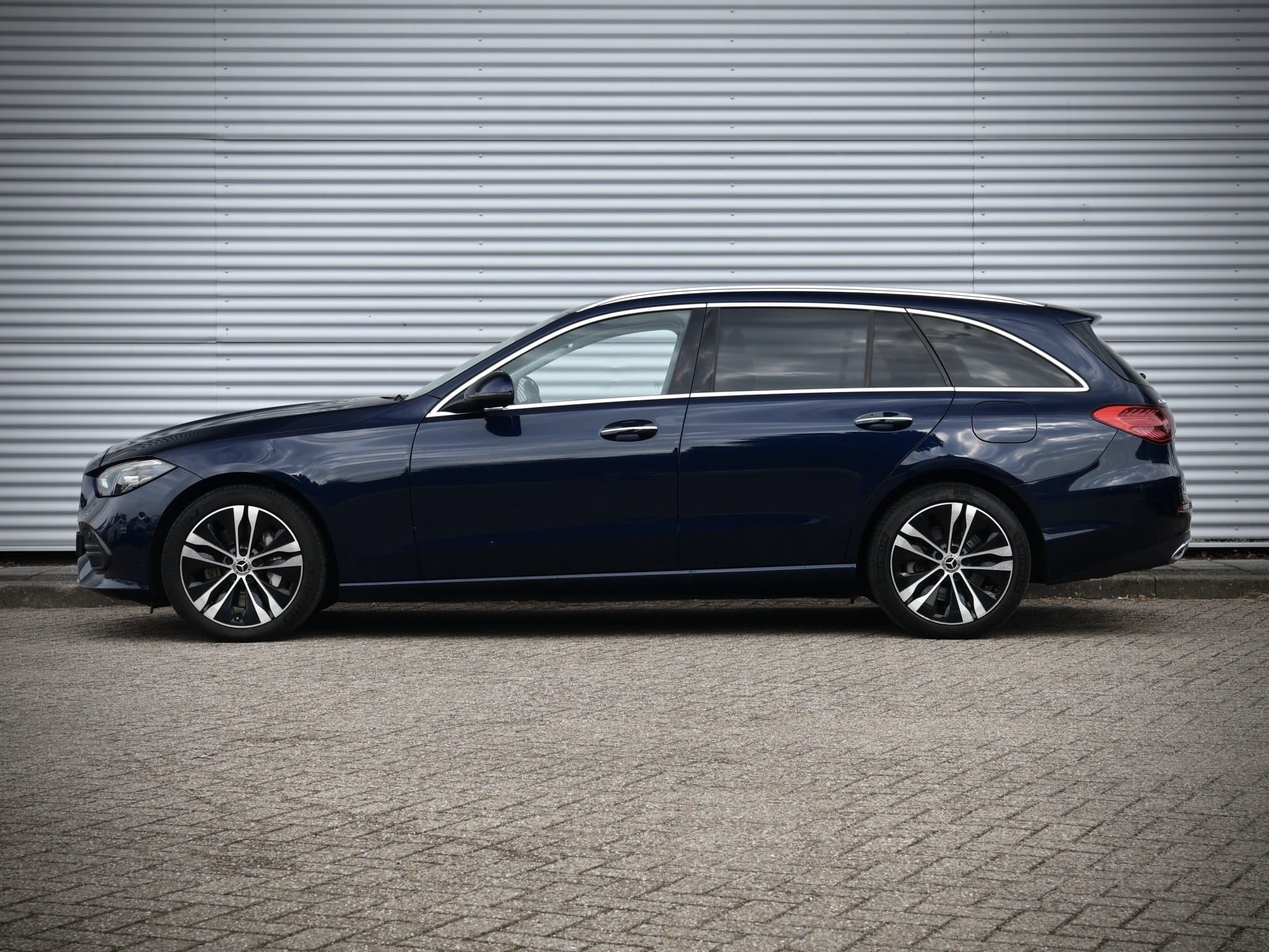 Mercedes-Benz C-Klasse — foto 10