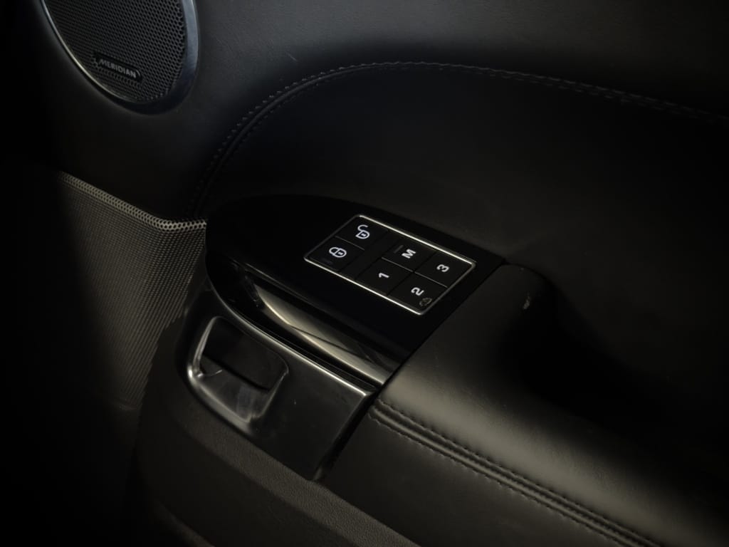 Land Rover Range Rover Sport — foto 34