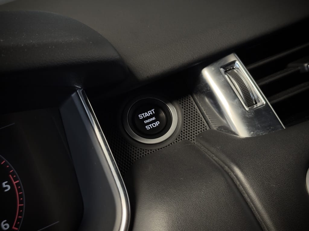 Land Rover Range Rover Sport — foto 45