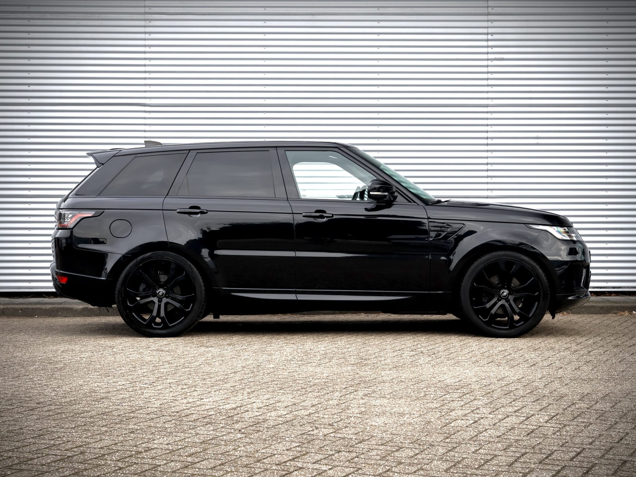 Land Rover Range Rover Sport — foto 13