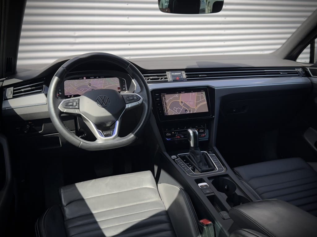 Volkswagen Passat — foto 5