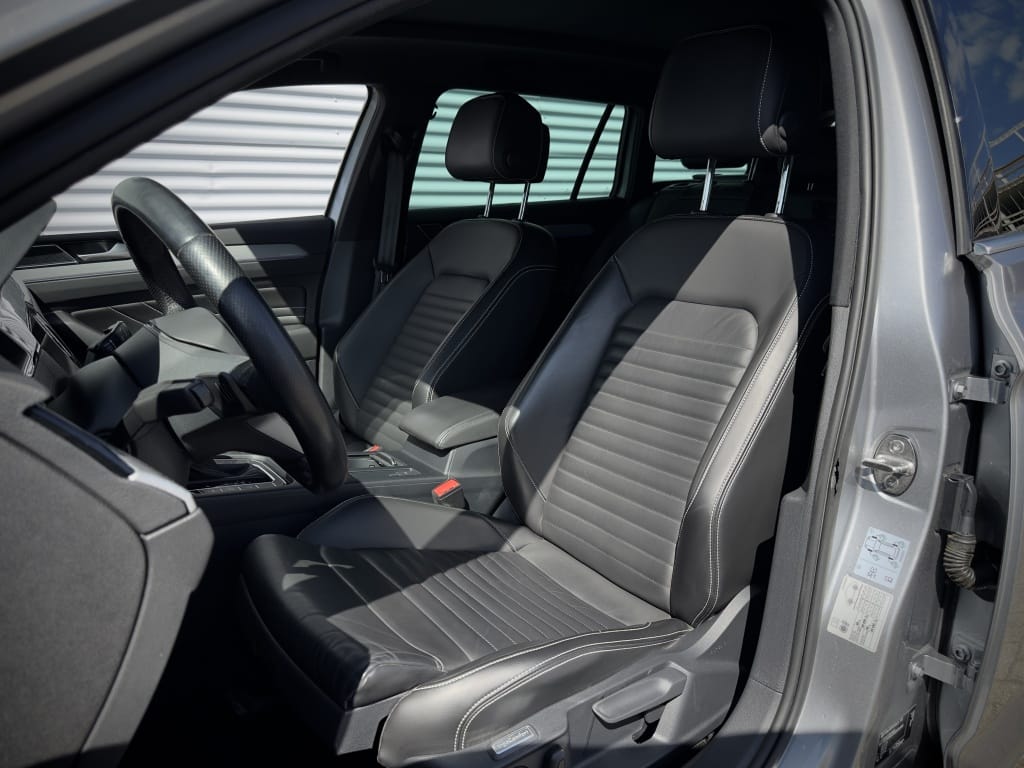 Volkswagen Passat — foto 7