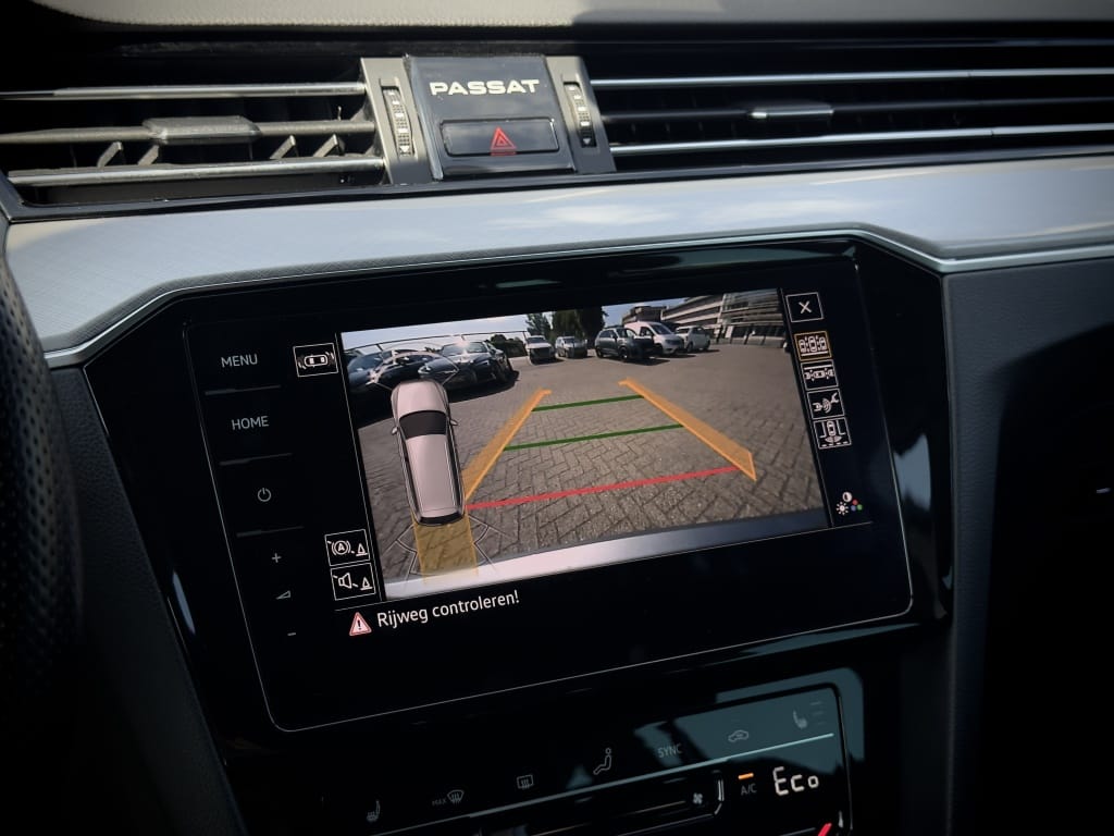 Volkswagen Passat — foto 20