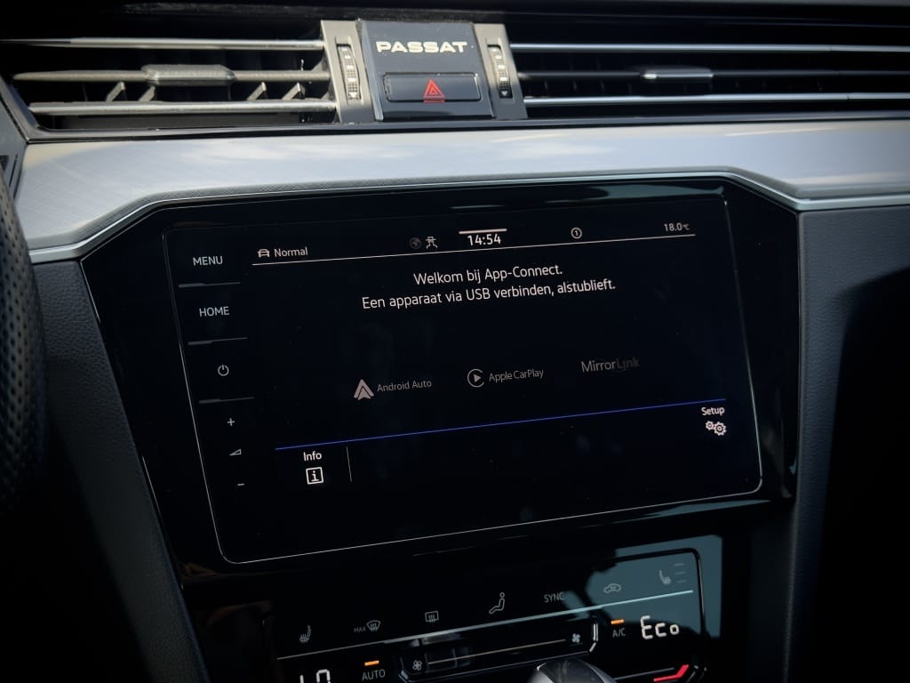 Volkswagen Passat — foto 22