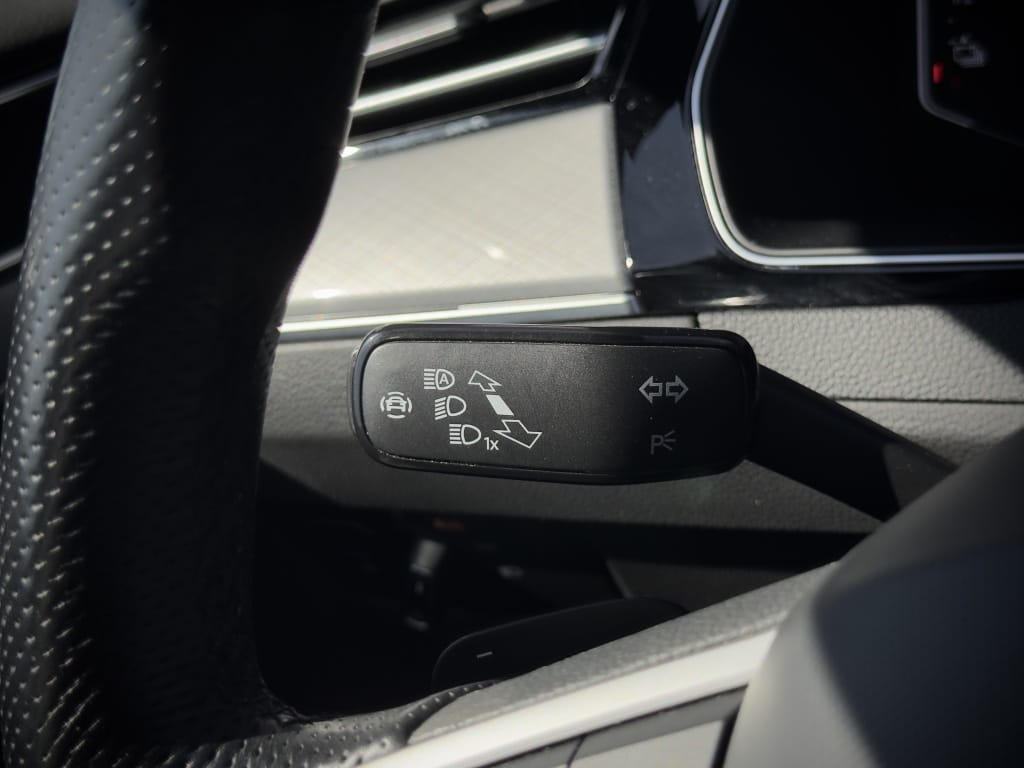 Volkswagen Passat — foto 43
