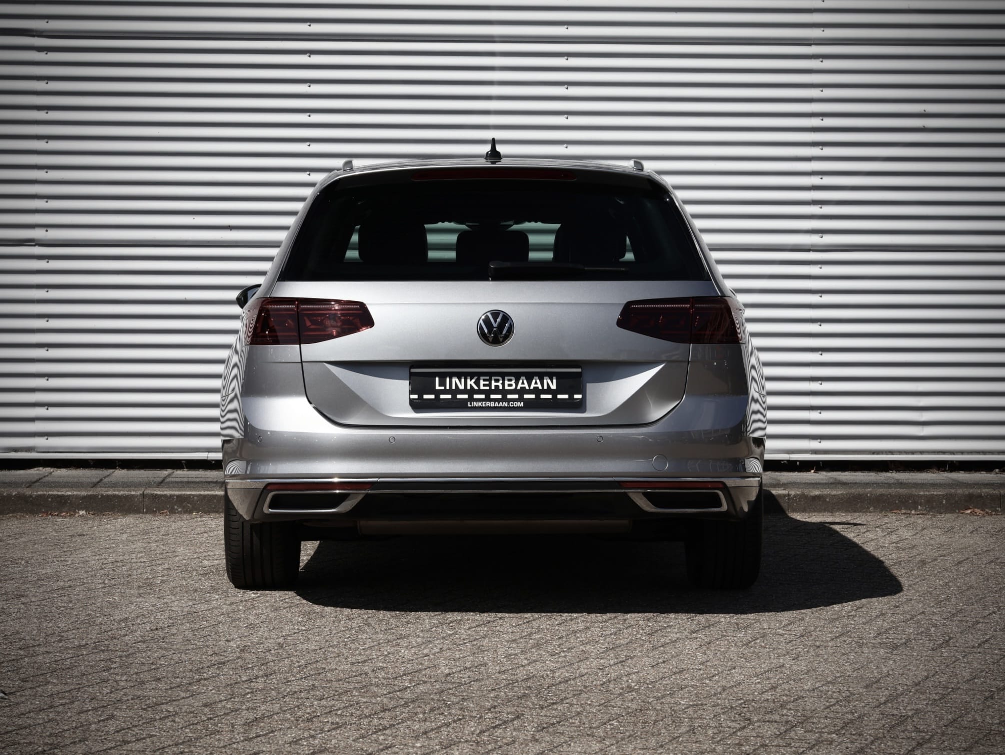 Volkswagen Passat — foto 14