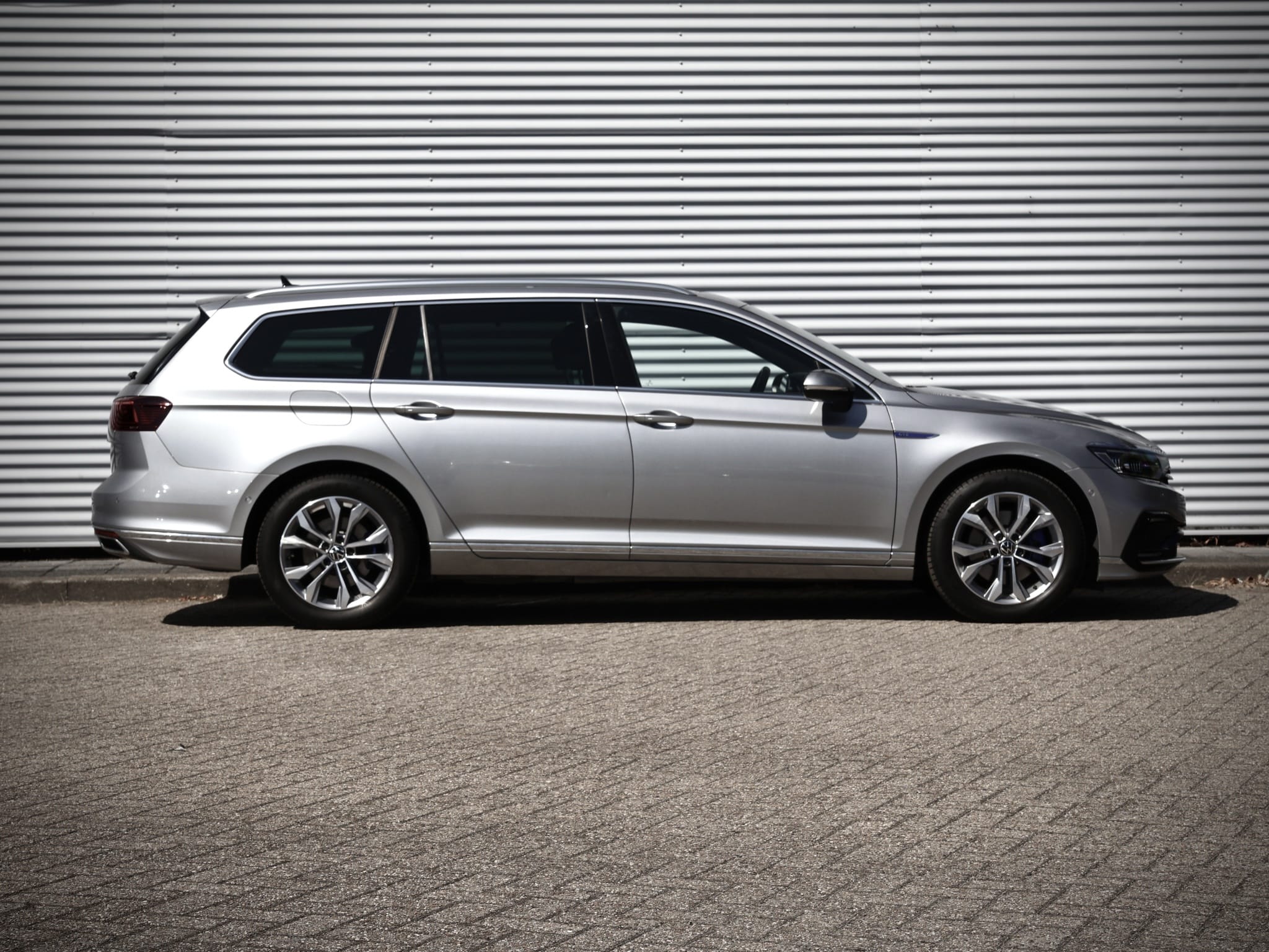 Volkswagen Passat — foto 15