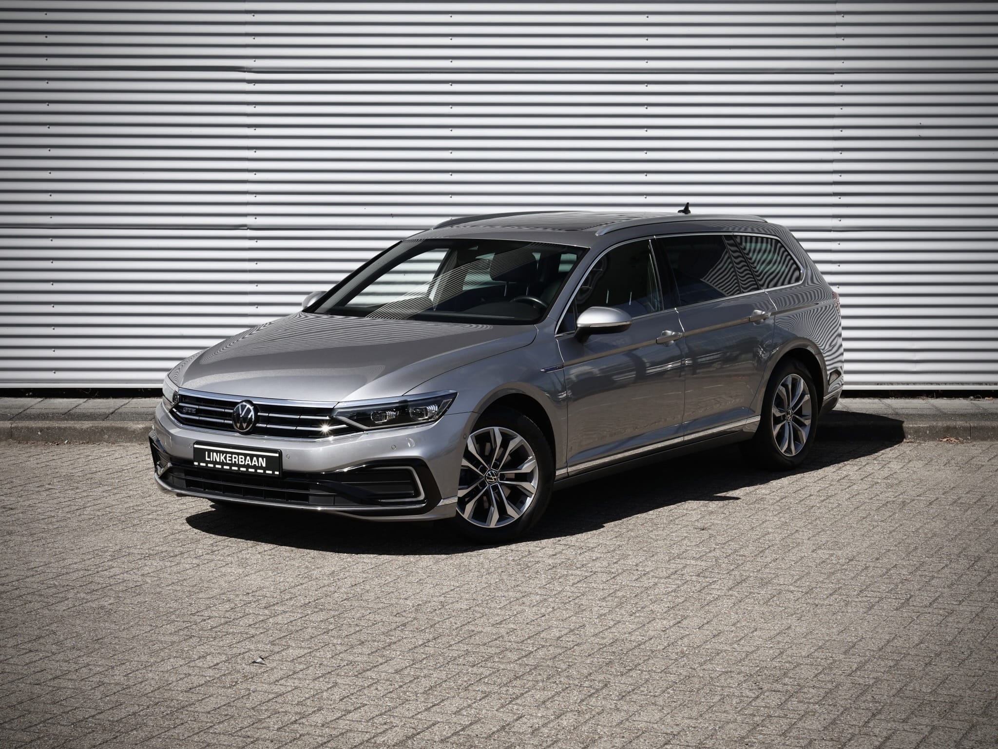 Volkswagen Passat — foto 52
