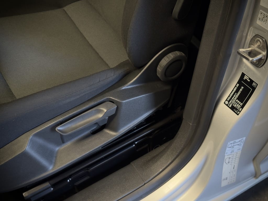 Volkswagen Caddy — foto 6