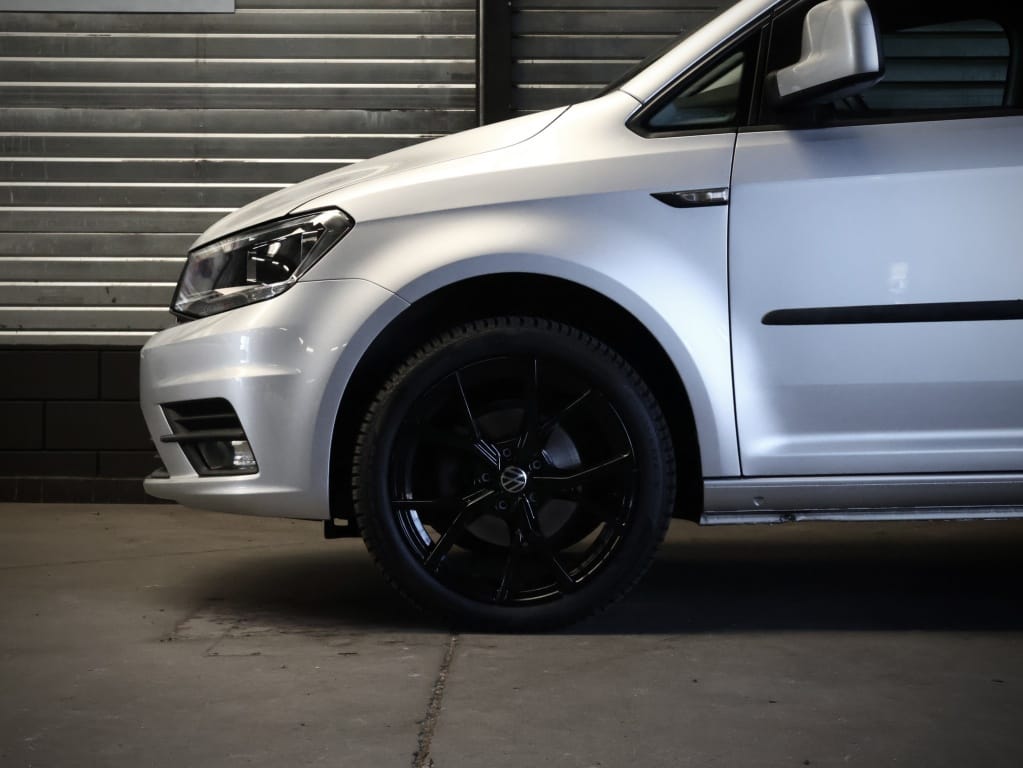 Volkswagen Caddy — foto 7