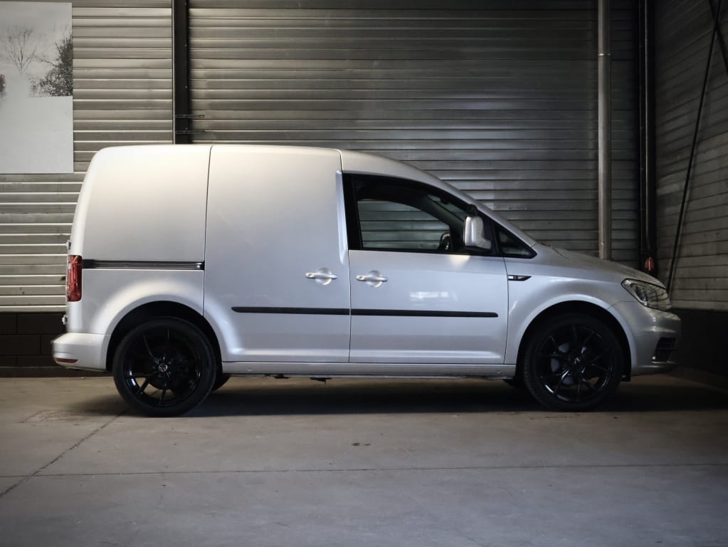 Volkswagen Caddy — foto 13