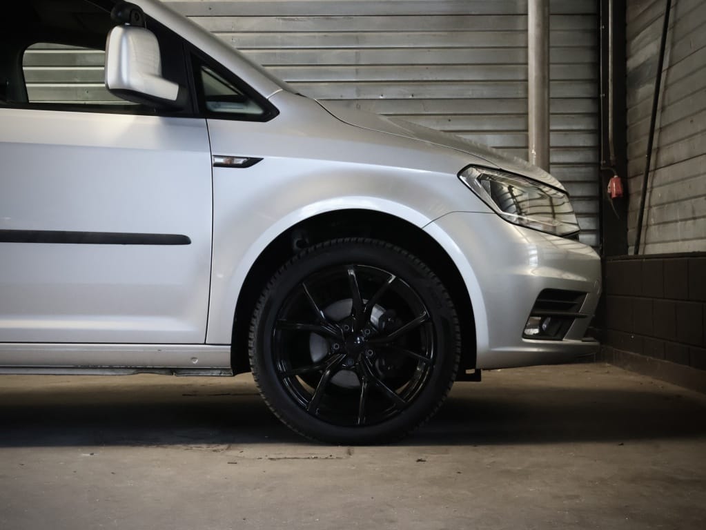 Volkswagen Caddy — foto 14