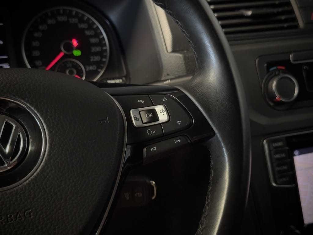 Volkswagen Caddy — foto 25