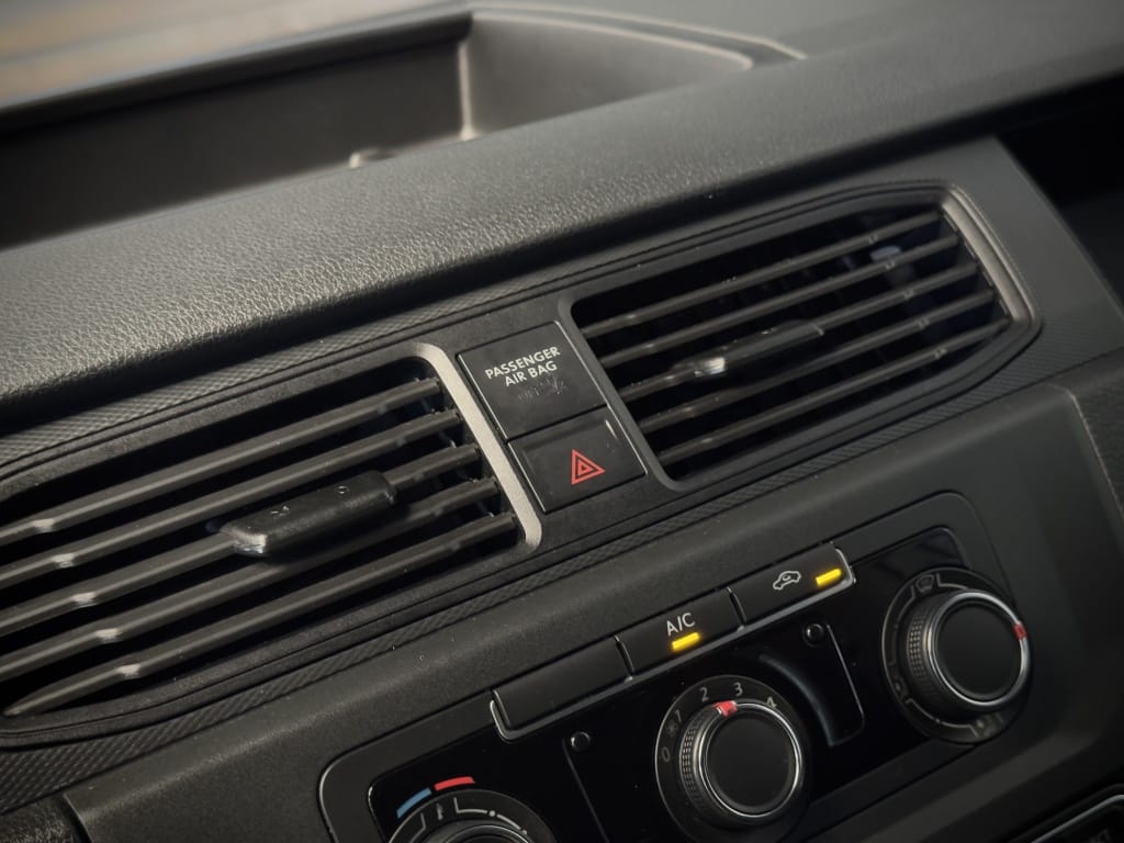 Volkswagen Caddy — foto 27