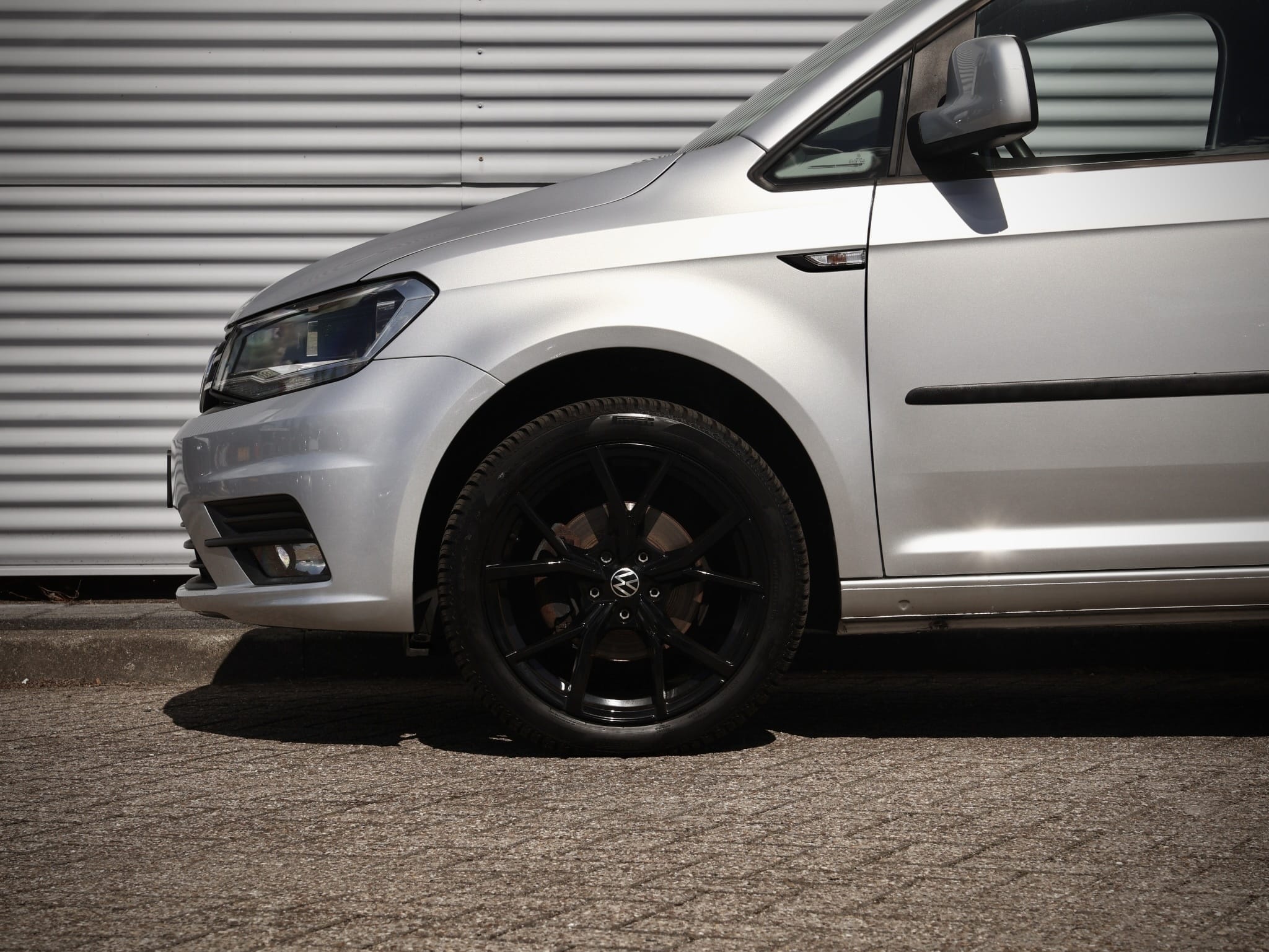 Volkswagen Caddy — foto 7
