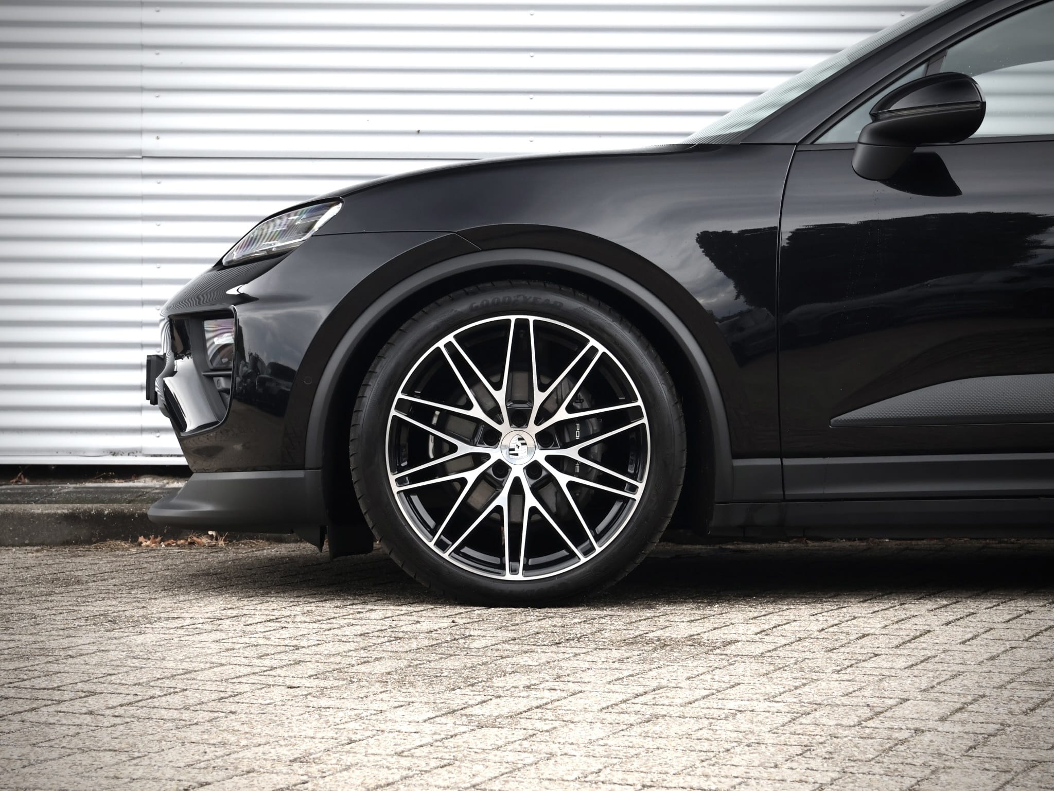Porsche Macan — foto 11