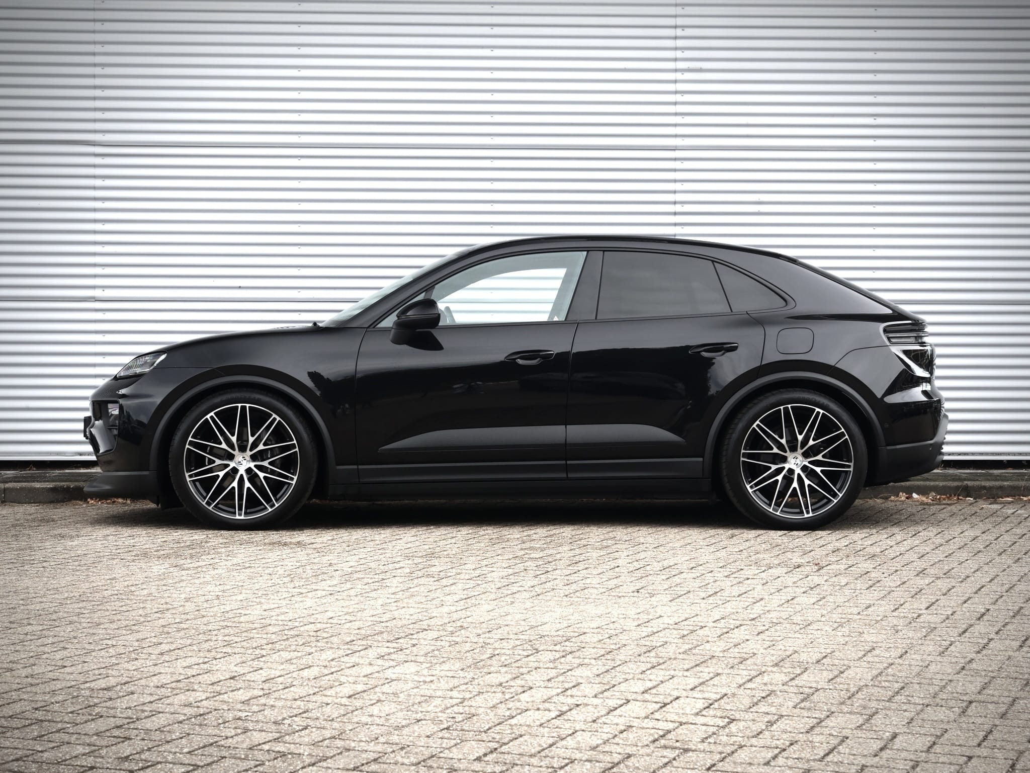 Porsche Macan — foto 12