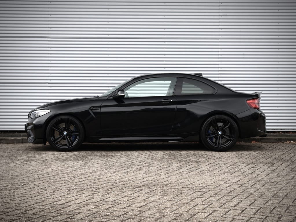 BMW M2 — foto 11