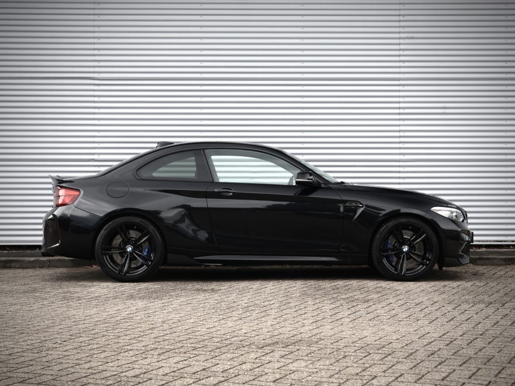 BMW M2 — foto 16