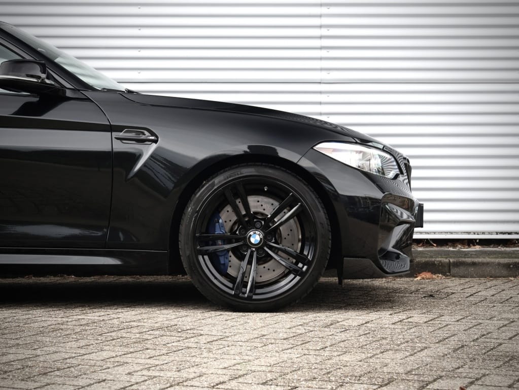BMW M2 — foto 17
