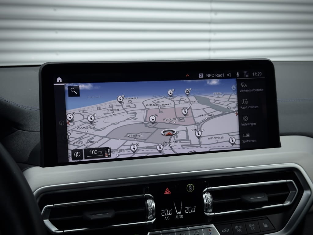 BMW iX3 — foto 19