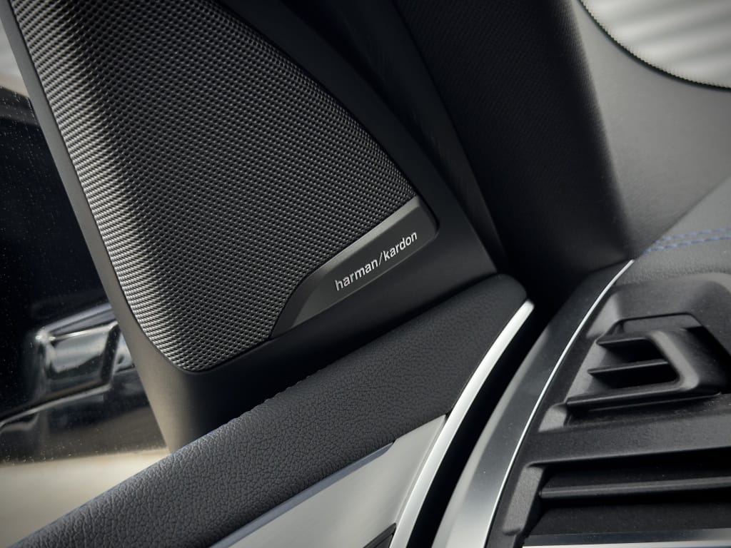 BMW iX3 — foto 42