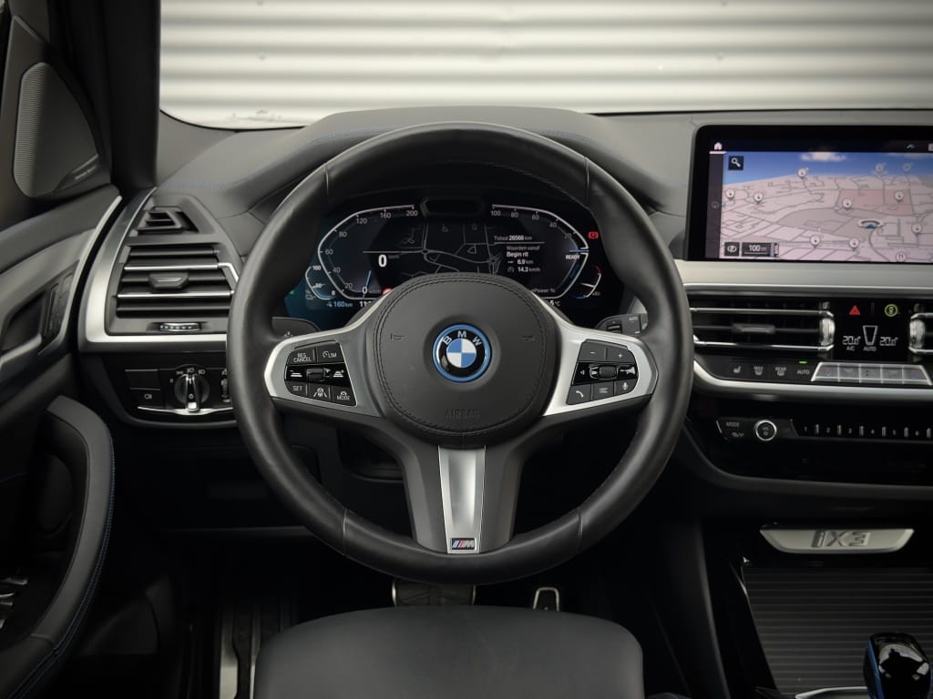 BMW iX3 — foto 43